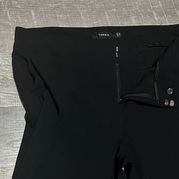 Torrid Black Trouser Straight Pant Womens 20 (39.5X27) Mid Rise Stretch Career - Picture 3 of 6